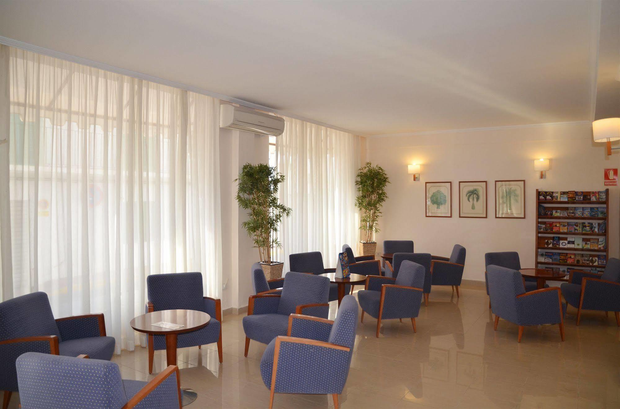 Azuline Hotel Mediterraneo Santa Eulària des Riu Extérieur photo